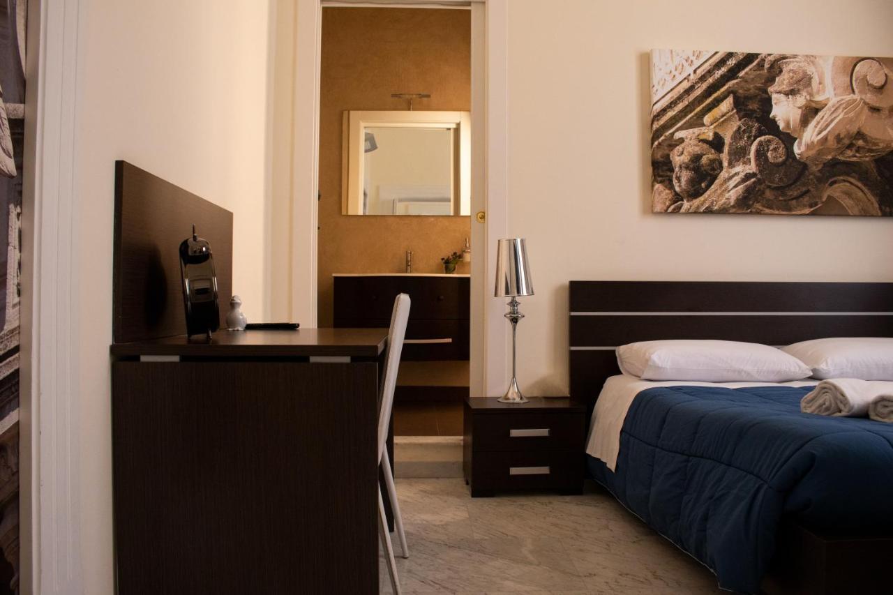 Apollo Suites Lecce Dış mekan fotoğraf